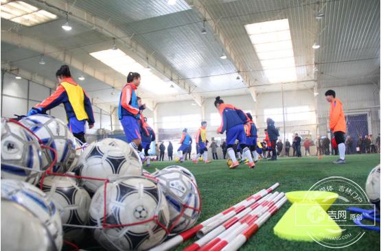 吉林市业余足球招募,吉林市青少年田径训练营