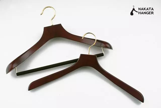 带毛的衣物上有静电怎么去除,冬天衣服起毛怎么护理