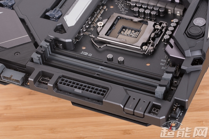 华硕rogmaximusxiformulaz390,华硕rogmaximusixformula