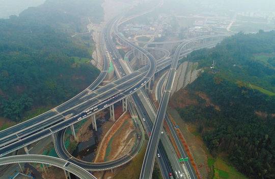 走雅康高速去康定不经过折多山吗,雅康高速喇叭河实时路况