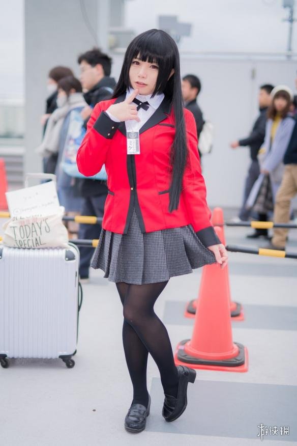 11区漫展C93海量萌妹COS图集黑丝御姐萝莉各种波涛胸涌！