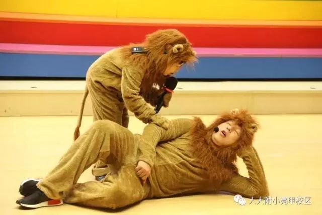 家校合作创设氛围促进绘本阅读,小学绘本阅读校本课程开发方案