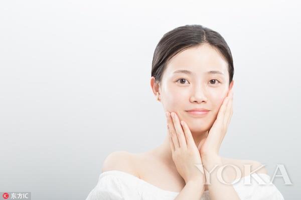 林允素颜机场照,林允素颜护肤品