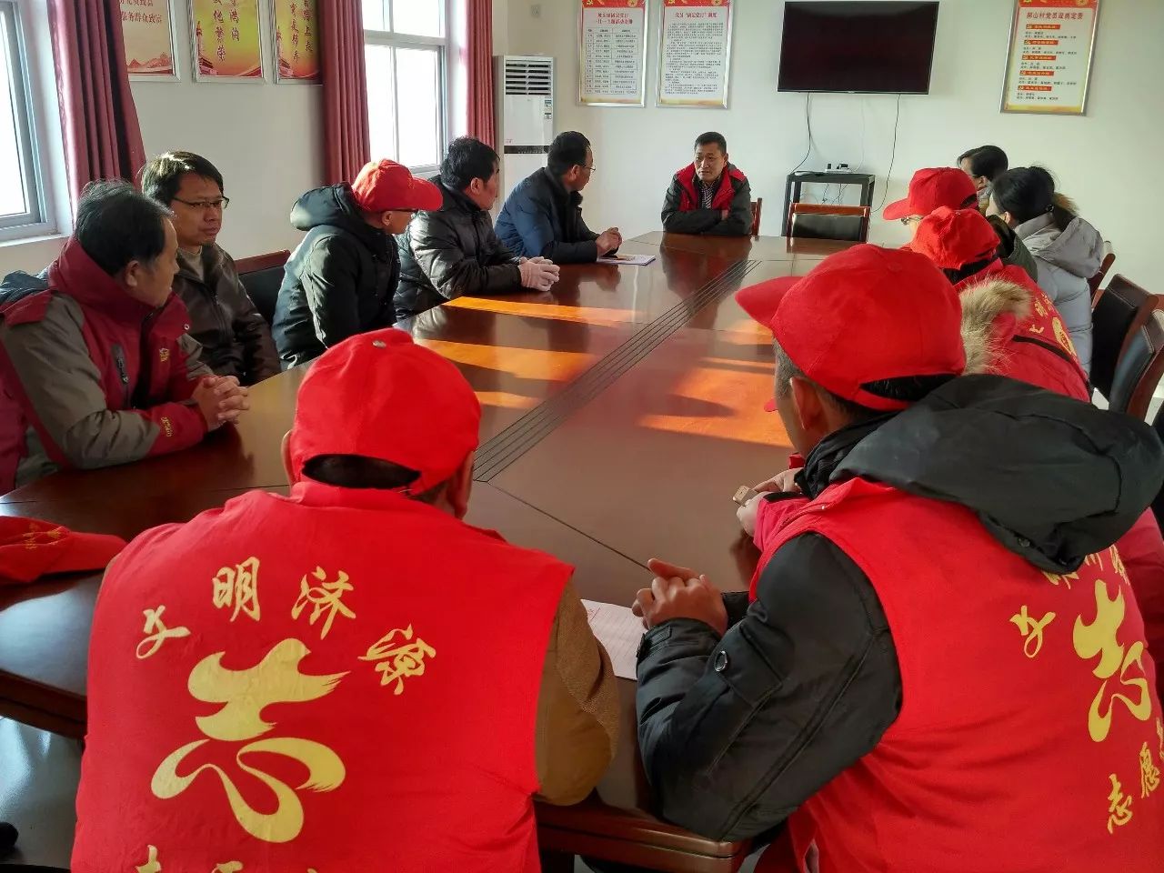 情暖校园爱心传递,校园通讯