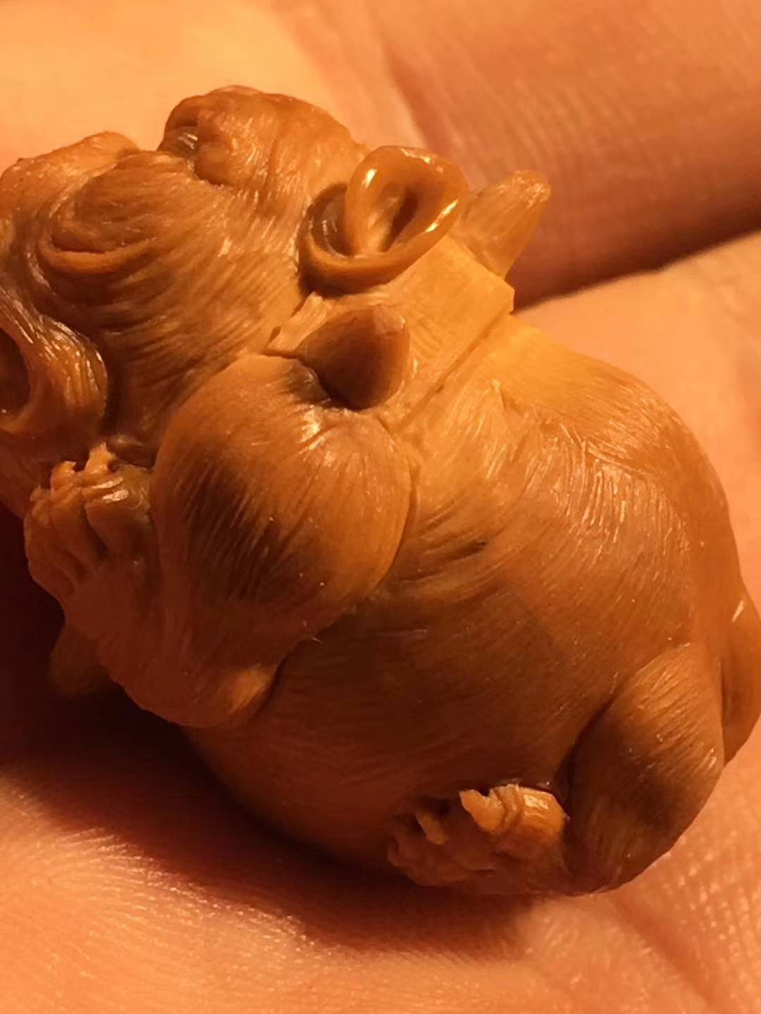 橄榄核雕中雅玩，憨豆，格格巫，泰森，爱因斯坦