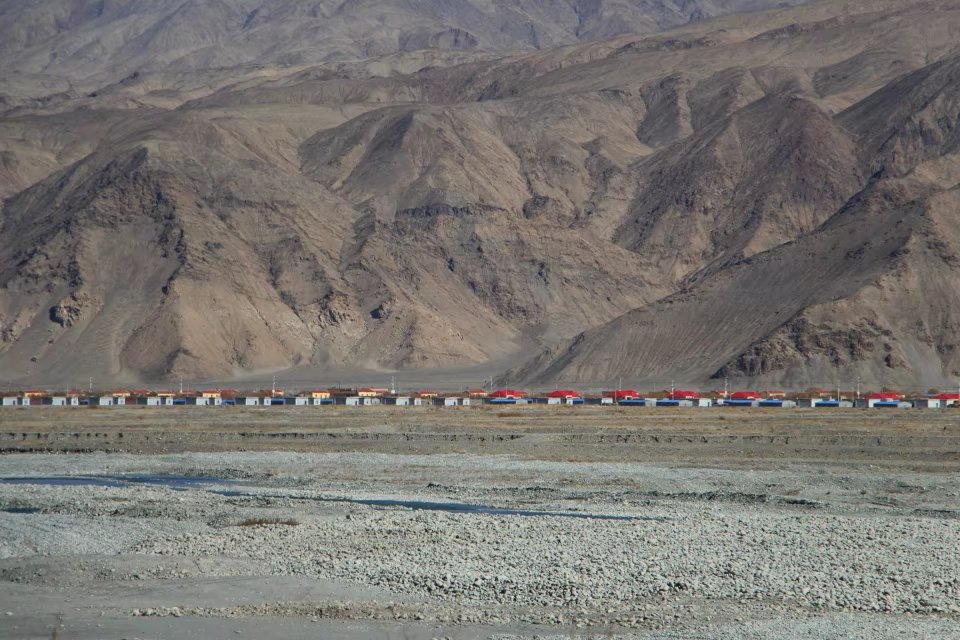 探秘帕米尔高原塔吉克族,帕米尔高原上的塔吉克族族人