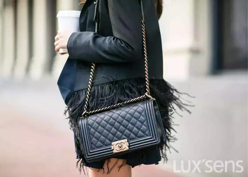 在法国买香奈儿包,香奈儿的包法国买多少钱