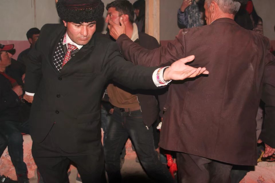 探秘帕米尔高原塔吉克族,帕米尔高原上的塔吉克族族人