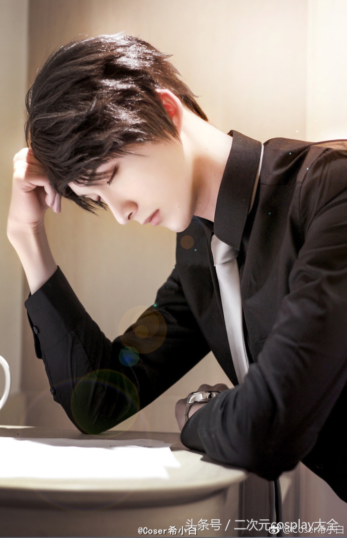 国内比较知名的女cos李泽言,恋与only李泽言cos