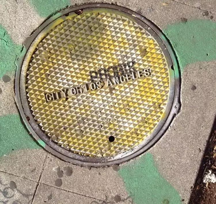 看过纽约的墙，去过摩洛哥的门，踩过东京的井盖，却错过这些美好