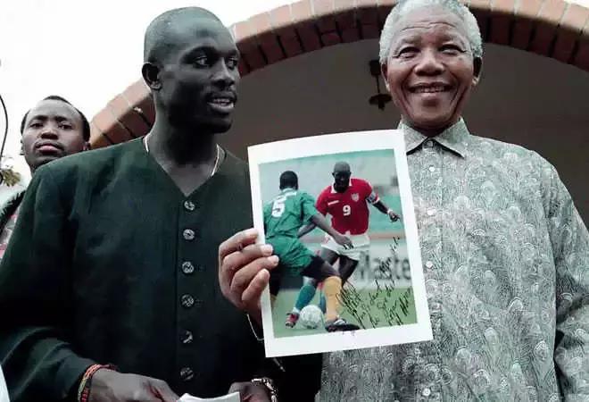 从cctv5到cctv6的男人,从cctv5走到cctv1的两个人