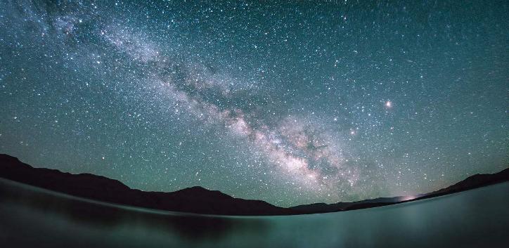 我们的银河系在宇宙中叫什么,我们生活的银河系是怎么诞生