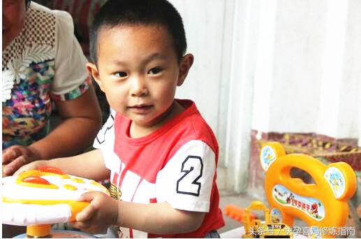 输卵管伞端粘连怀孕了怎么办,输卵管伞端闭锁备孕