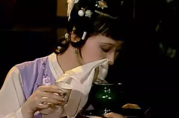 女神必备：养颜花果茶