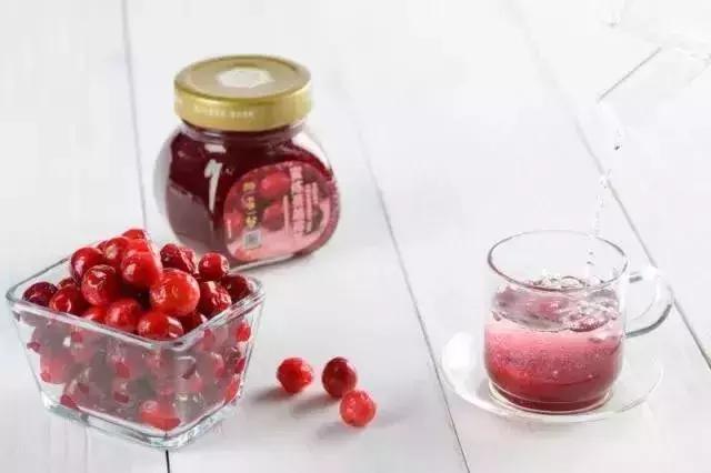 女神必备：养颜花果茶