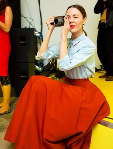 吴佩慈台北时尚派对,吴佩慈黄色套装走秀