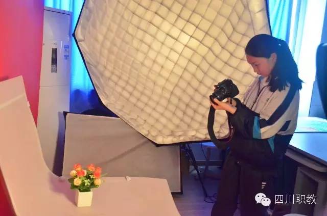 中学生也有“比如世界”了！|全省首个普职融通职业体验训练营在蓉开营