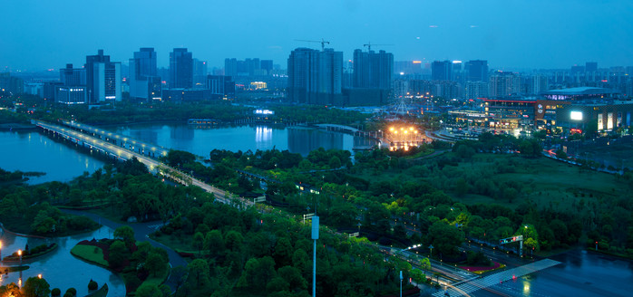 水之密语净润臻养护系列,水之密语净澈180ml