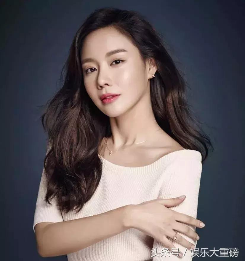 她们丢掉美貌，换来无数赞誉