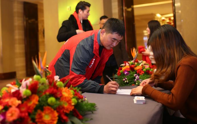 鍖椾含椋庝簯杞﹀競,椋庝簯姹借溅瑙嗛澶у叏