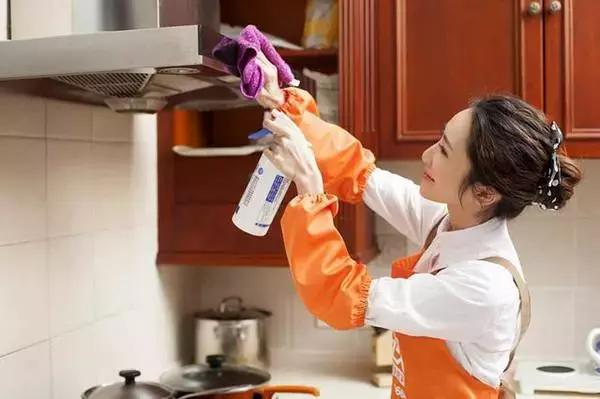 油烟机清洗教程和注意事项,油烟机最全清洗攻略