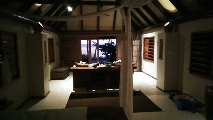 汤加和斐济哪个国家大,斐济国家主产什么