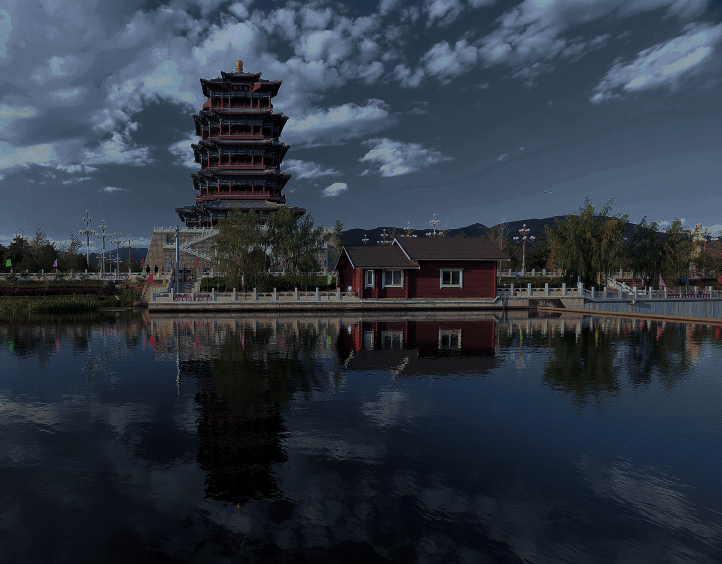 ps怎么制作天放晴的效果,ps怎么把晴天变成阴天效果