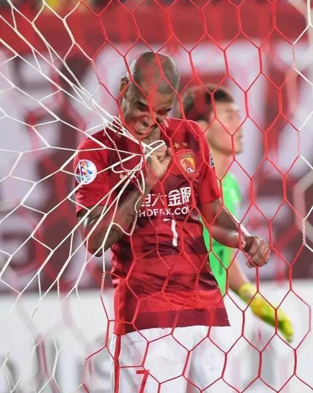 手机能存多少张照片,手机里千万别存的照片