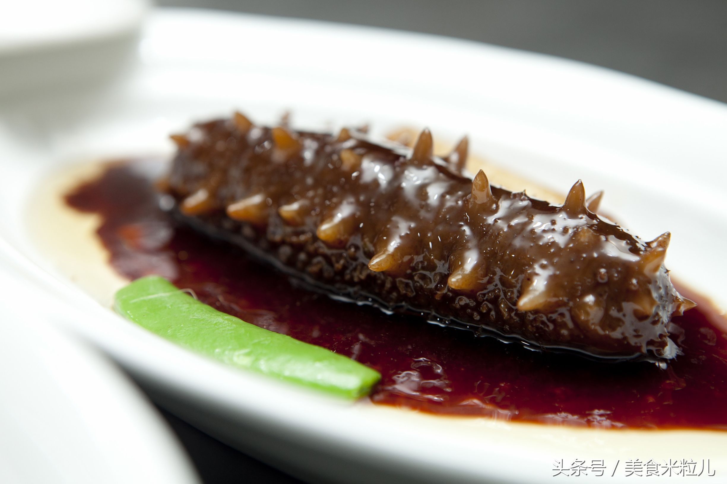 简单的葱烧海参家常做法,海参的家常做法葱烧海参的做法