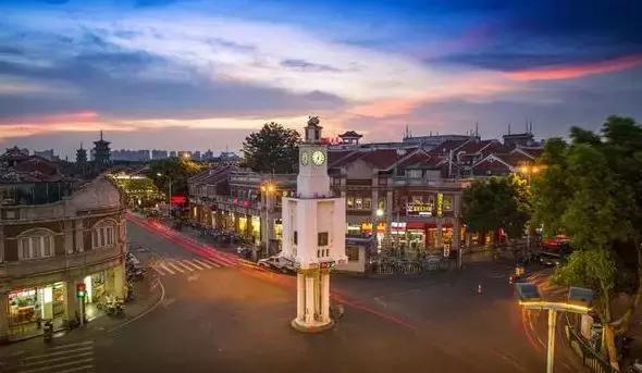 泉州必须去的十大美食,泉州最值得去吃的小吃店