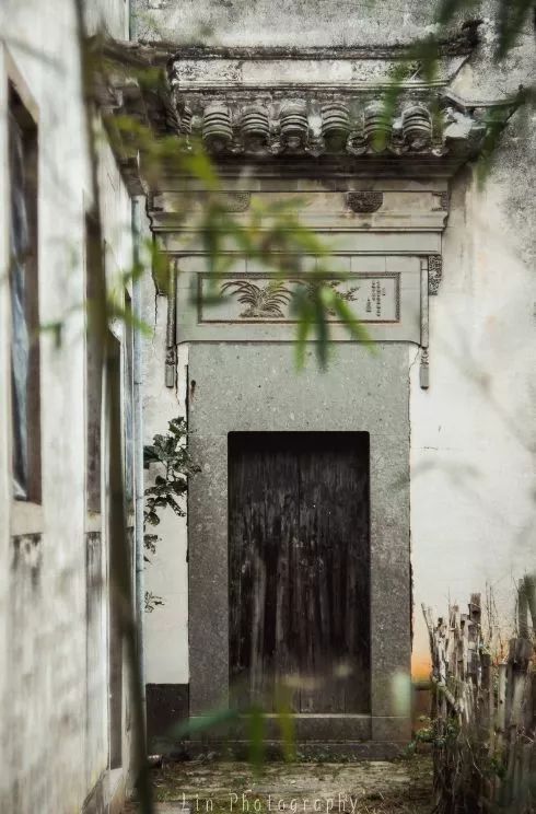 宏村和歙县古城哪个更好,歙县古城和宏村哪个更值得去