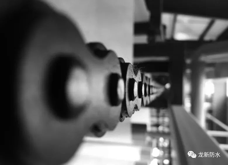 sbs防水卷材十大品牌排名,1.5厚高分子自粘防水卷材