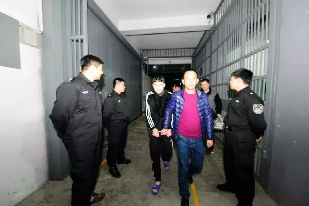 提醒：他玩网游“问道”被骗3000元，46人诈骗团伙覆灭