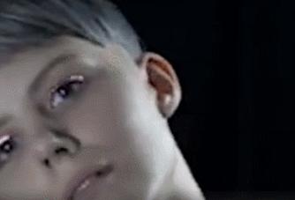 日本发明了发光睫毛，化了这款眼妆同样可以闪闪发亮