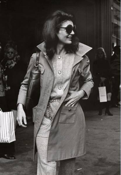 为什么要买上万的包包,为什么一个gucci包那么贵