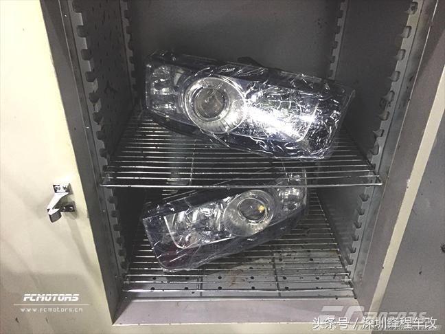 雪佛兰科帕奇车灯多少钱,翻新雪佛兰科帕奇