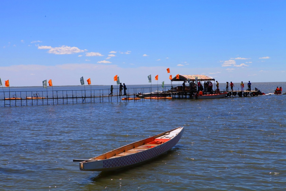 为了看一场正宗俄罗斯热舞表演，我们千里迢迢地来到了满洲里