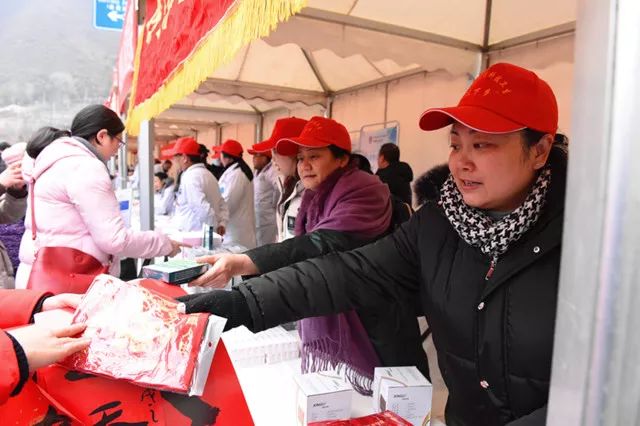 文化科技卫生三下乡专项实践活动,2019年驿城区文化卫生科技三下乡