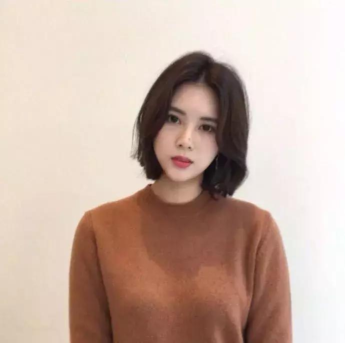 短发剪完不好看咋办,剪了不好看的短发怎么办