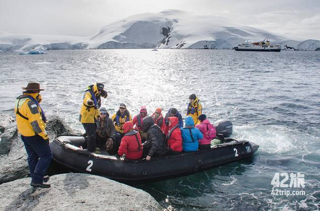 通往南极地下的水道,地球之极破冰船南极之旅