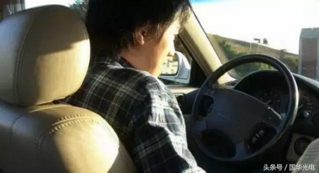 手刹被冻住了怎么办,手刹被冻住