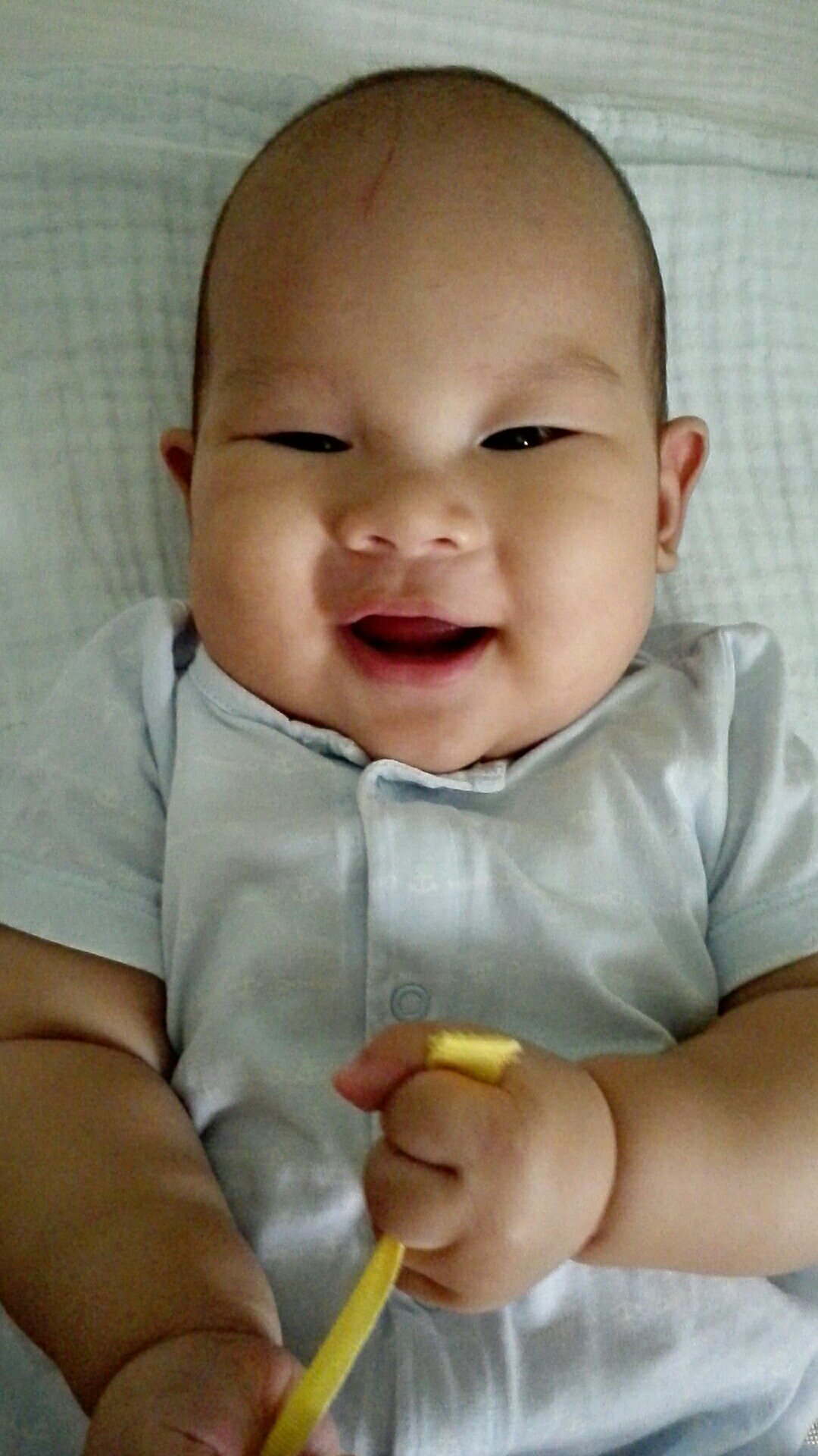 宝宝打疫苗过敏了怎么解决,婴儿打完疫苗过敏怎么办