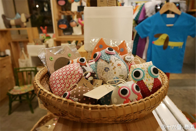 来泰国旅行不知道哪个地方很好玩,去泰国不知道吃什么