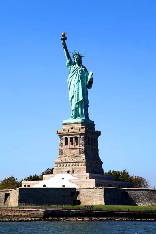 跟着人民币去旅行大概花费多少,2020跟着汇率去旅行