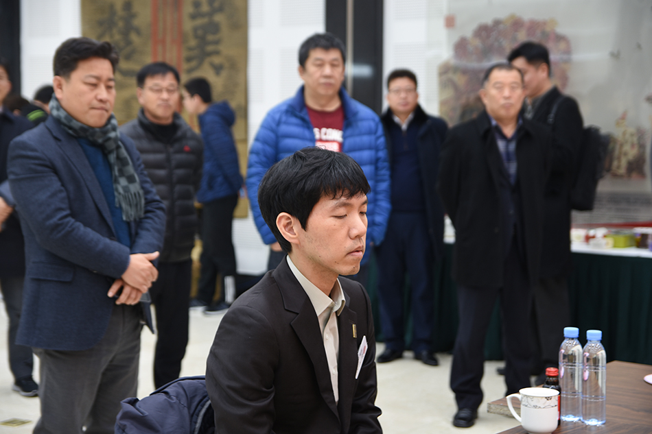 李昌镐vs陈耀华,中韩围棋巅峰对决李昌镐决胜常昊