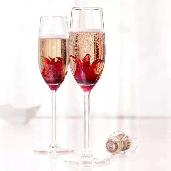 花店不赚钱为什么那么多人做,花店主要是靠什么挣钱