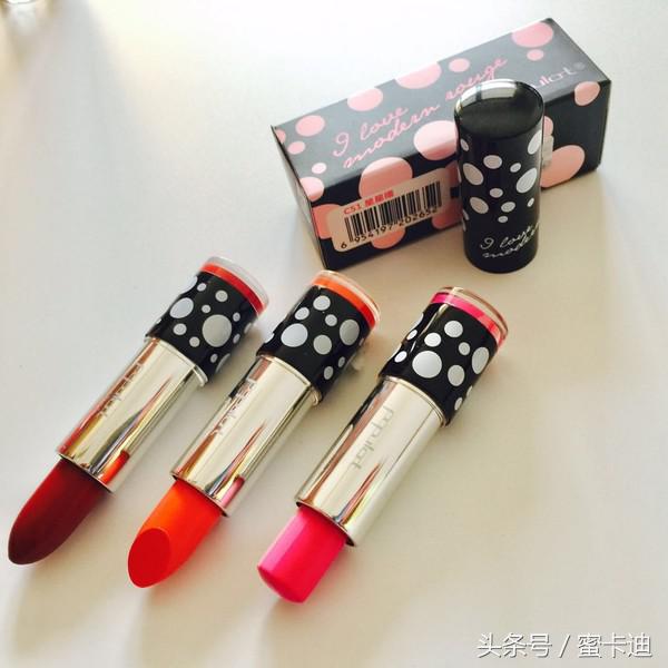 国际必备化妆品排行榜前十,便宜实惠又好看实用的化妆品