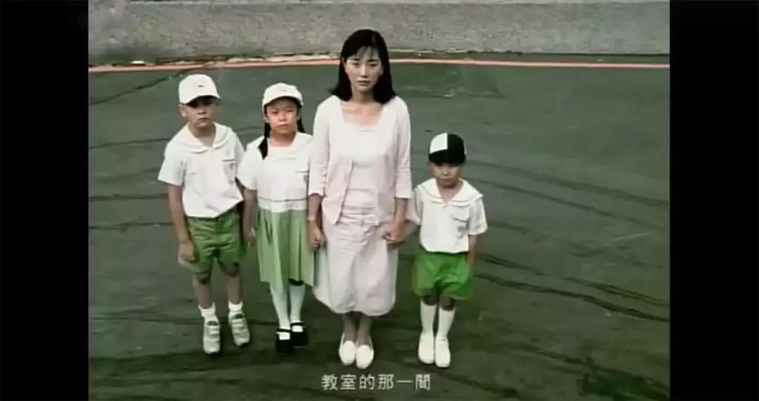 周杰伦带你回到03年的歌,周杰伦的哪一首歌带你回忆青春