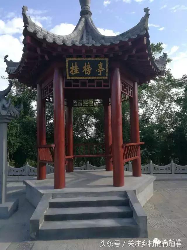 远离喧嚣在山水之间寻一处宁静,远离城市的喧嚣置身于山水之间