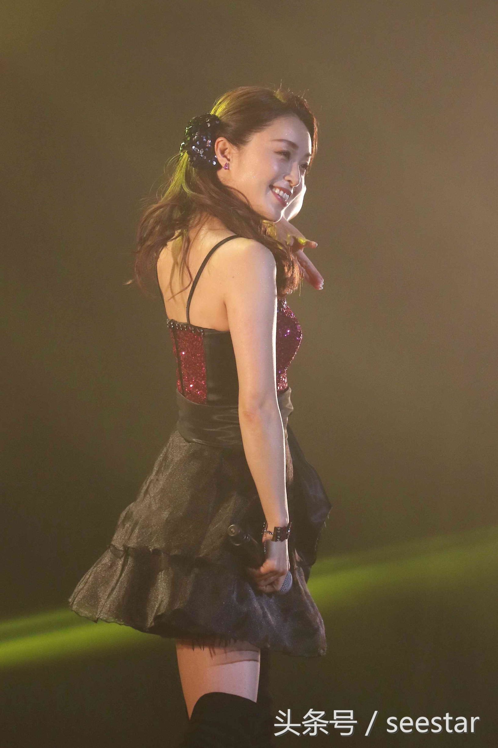 酒井法子复出唱歌,酒井法子现场视频